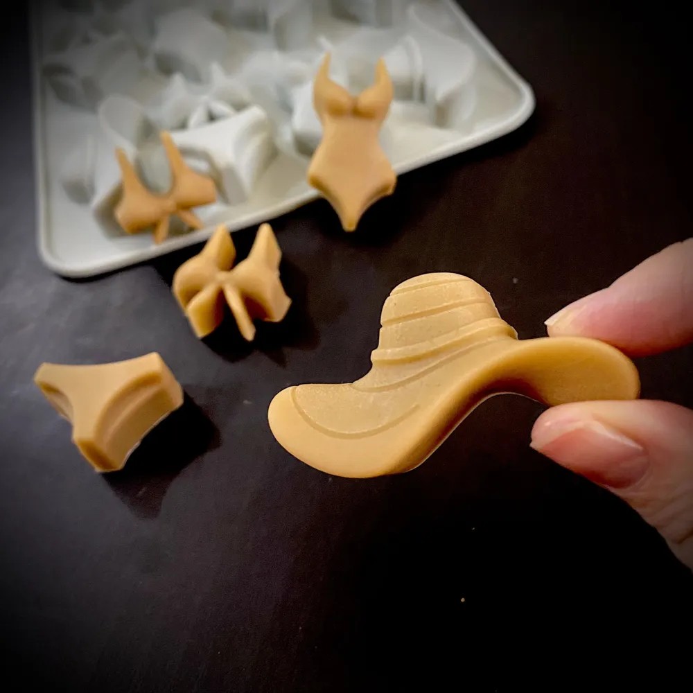 A Summer-Themed Beach Bikini M - огляд і ціна Resin Art Kit With Molds