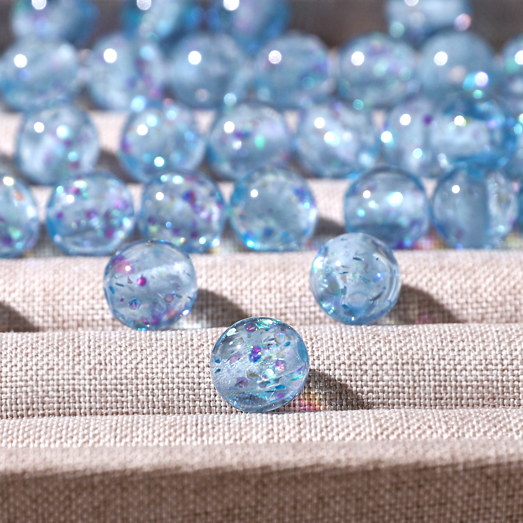50/60Pcs 8mm Iridescent Sequin - огляд і ціна Resin Art Jewelry Kit