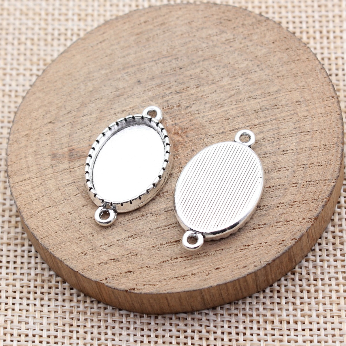 Multi Size Blank Bezel Flat Gl - огляд і ціна Bezels Pendant Resin