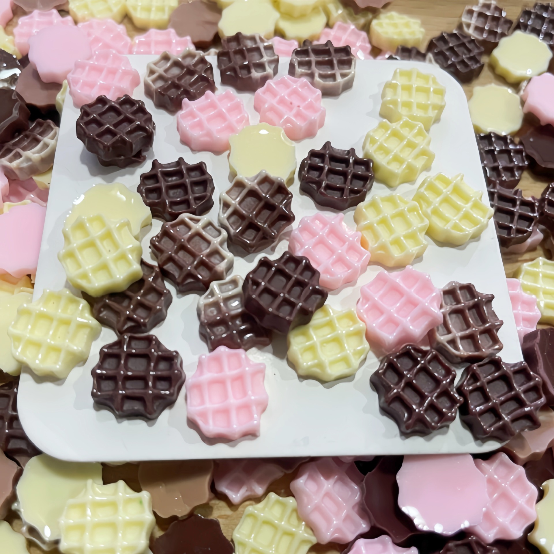 50Pcs Tiny Faux Chocolate Cook - огляд і ціна Resin Art Workshop