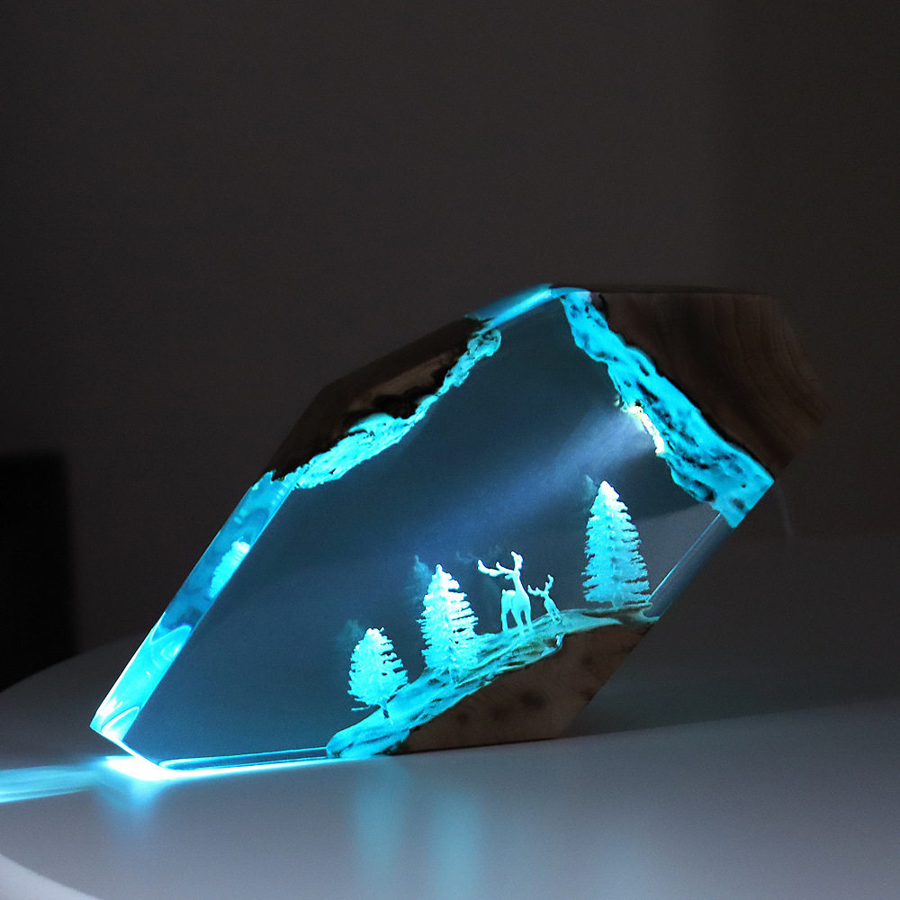 Forest Fairy Deer Desktop Art  - огляд і ціна Resin Art Craft